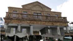 inanması güç Havada duran bina görenleri şaşırtıyor