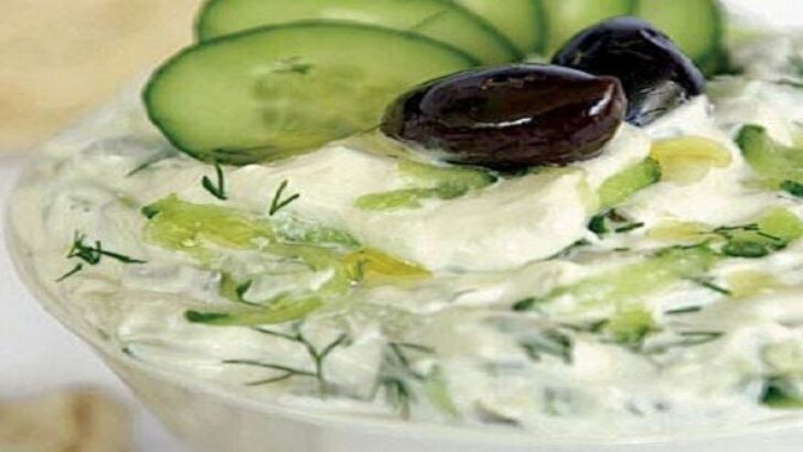 KIBRIS MEZESİ; CACIK (TALATUR)