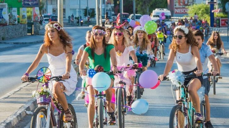 2016 Yılı Kıbrıs Süslü Kadınlar Bisiklet Turu Gerçekleşti