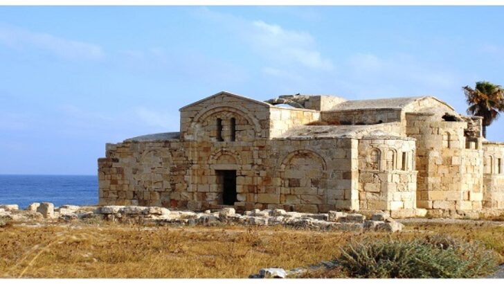 AYİOS PHİLON KİLİSESİ-KARPAZ